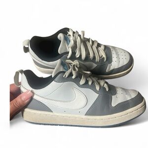 Nike White and Blue Sneakers